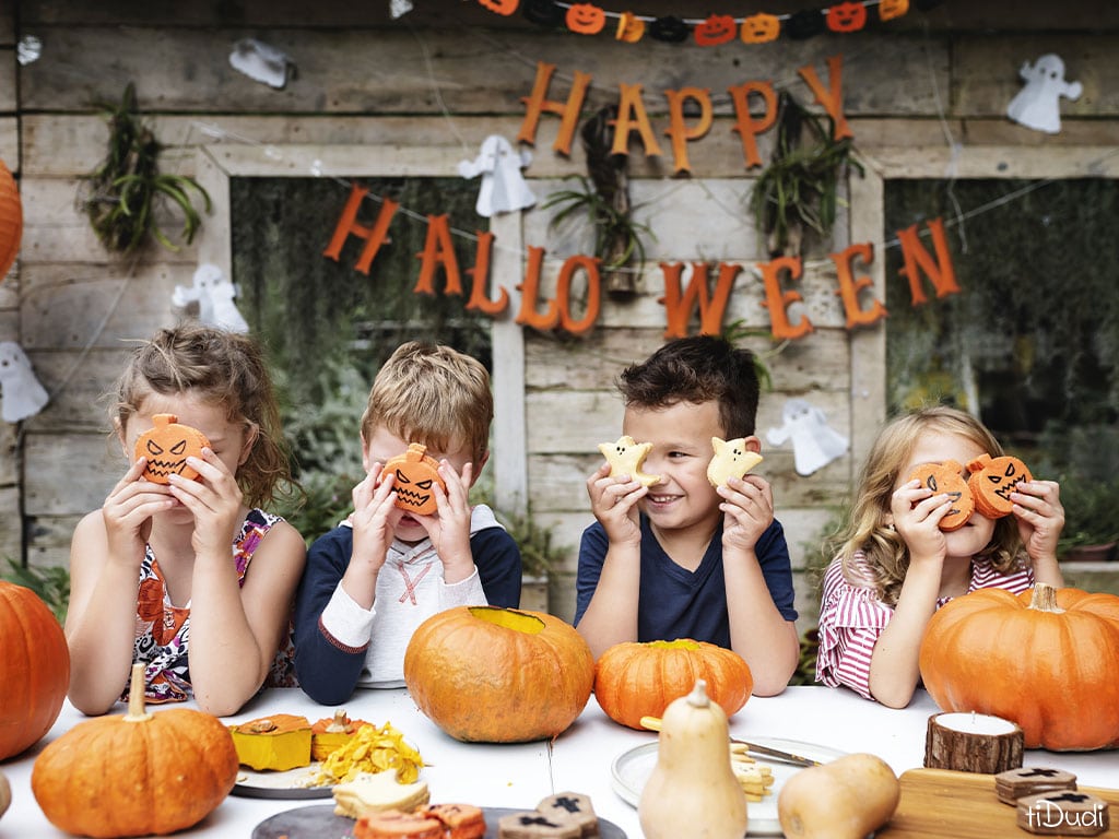 Halloween en famille à la maison